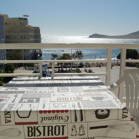 Laureles * Ελ Μέντανο